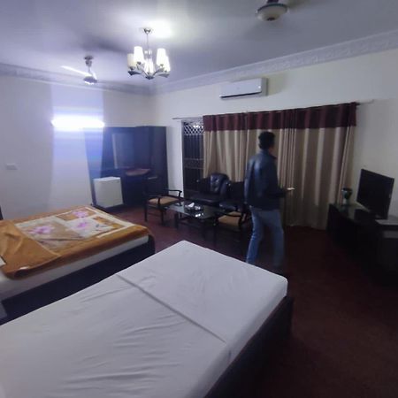 Hotel Clifton Inn Karachi Ngoại thất bức ảnh